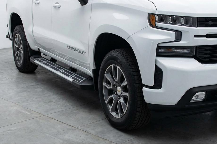 Chevrolet Silverado 2019- Progi Boczné Sunrise (2 szt., Aluminium) Image