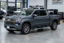 Chevrolet Silverado 2019- Progi Boczné Maya V1 (2 szt., Aluminium) zdjęcia 2