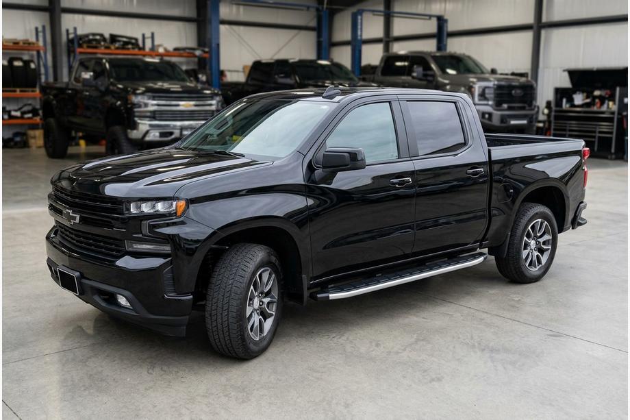 Chevrolet Silverado 2019- Progi Boczné Fullmond (2 szt., Aluminium) Image