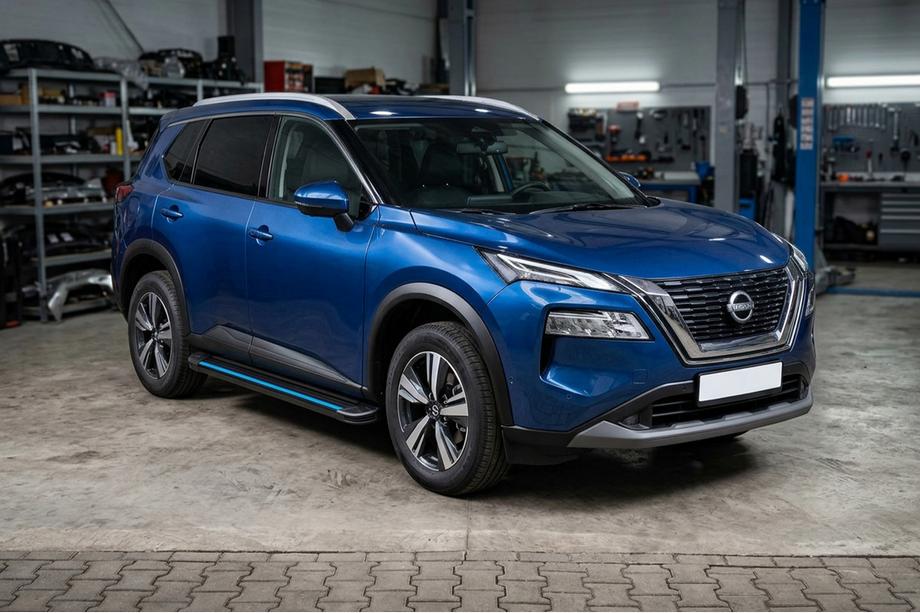 Nissan X-trail T33/Rogue 2022- Progi Boczné Maya Blue (2 szt., Aluminium) Image