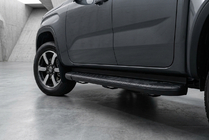 Volkswagen Amarok 2022- Progi Boczne Bosphore Black (2 szt., Aluminium) zdjęcia 1