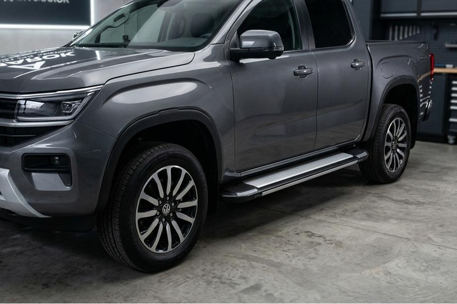 Volkswagen Amarok 2022- Progi Boczné Rainbow (2 szt., Aluminium) Image