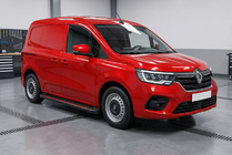 Renault Kangoo/Express 2021- Progi Boczné Maya Red (2 szt., Aluminium) Renault Express od 2021 zdjęcia 1