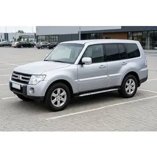 Progi Boczné Shining V1 (2 szt., Aluminium) Mitsubishi Pajero Wagon IV 2006-2021 zdjęcia 1
