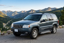 Jeep Grand Cherokee WJ 1999-2004 Progi Boczné Rainbow (2 szt., Aluminium) zdjęcia 1