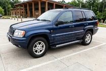 Jeep Grand Cherokee WJ 1999-2004 Progi Boczné Vision New Black (2 szt., Aluminium) zdjęcia 1