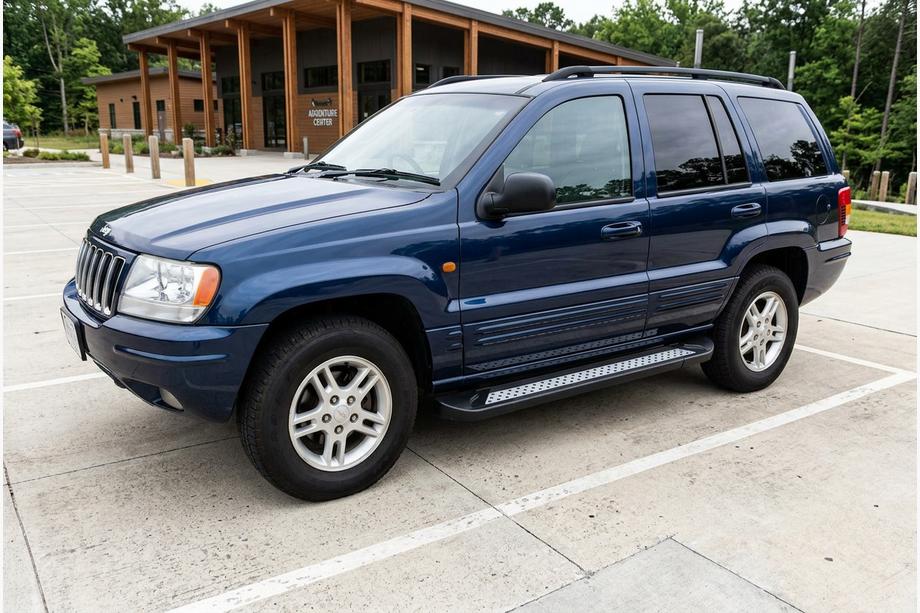 Jeep Grand Cherokee WJ 1999-2004 Progi Boczné Vision New Black (2 szt., Aluminium) Image