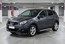 Nissan Qashqai 2010-2014 Progi Boczné Shining V1 (2 szt., Aluminium) Krótki Rozstaw Osi zdjęcia 1
