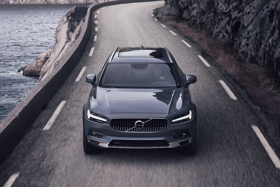 Volvo V90 Cross Country: recenzja pojazdu terenowego