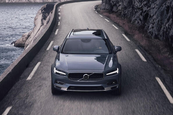 Volvo V90 Cross Country: recenzja pojazdu terenowego