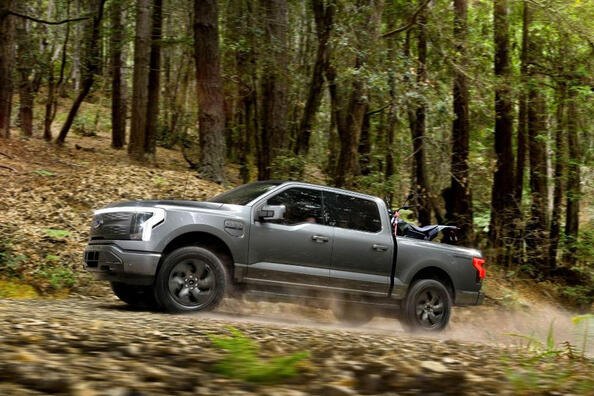 Ford F-150 Lightning: test elektrycznego pick-upa, zasięg i koniec produkcji