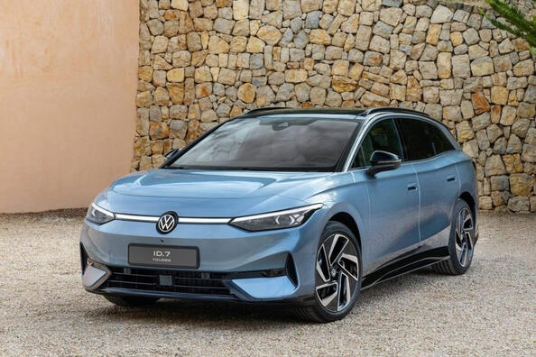 Recenzja elektrycznego kombi Volkswagen ID.7 Tourer
