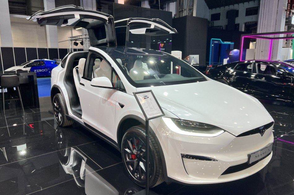 Tesla Model X: recenzja zaktualizowanego crossovera