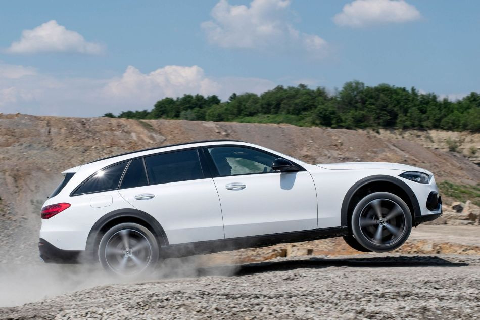 Mercedes-Benz Klasa C All-Terrain: recenzja pojazdu terenowego