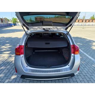 Nakładka na tylny zderzak Carmos (SW) stal nierdzewna Toyota Auris 2012-2018 zdjęcia 4