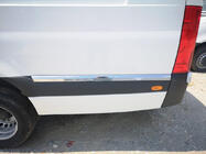Mercedes Sprinter W907/W910 2018- Listwy Drzwiowe ze Stali Nierdzewnej (10 szt, ExtraLong) zdjęcia 5