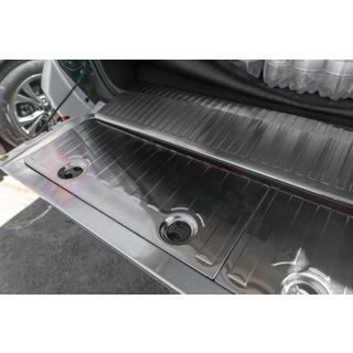 Zestaw wstawek do bagażnika ze stali nierdzewnej Toyota Land Cruiser 200 2007-2021 zdjęcia 2