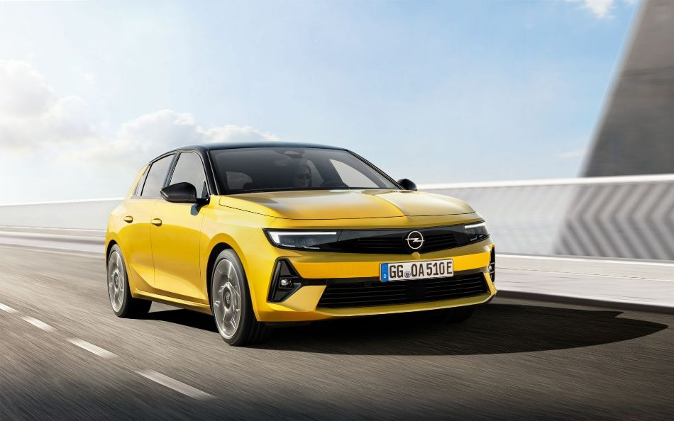 Przegląd kompaktowego hatchbacka Opla Astry szóstej generacji