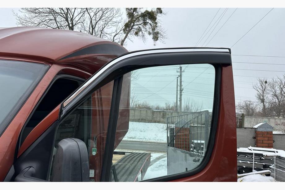 Mercedes Sprinter W906 2006–2018 Deflektory Okien (2 szt, EuroCap, Chrom) Image