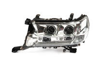 Toyota Land Cruiser 200 2007-2021 Lampa przednia lewa 2016+ (Standard) zdjęcia 1
