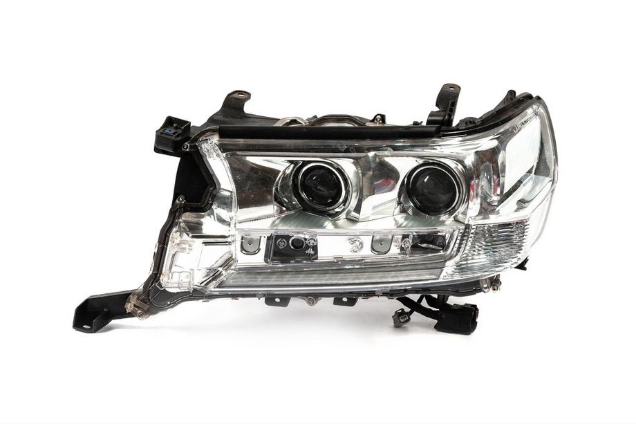 Toyota Land Cruiser 200 2007-2021 Lampa przednia lewa 2016+ (Standard) Image