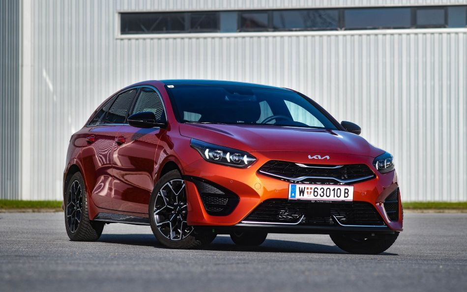Recenzja odnowionej wersji kombi KIA ProCeed
