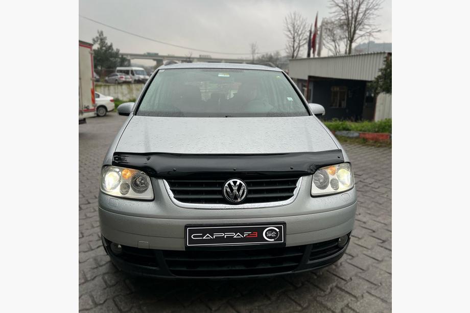 Volkswagen Touran 2003-2010 Deflektor maski EuroCap (2003-2006) Image