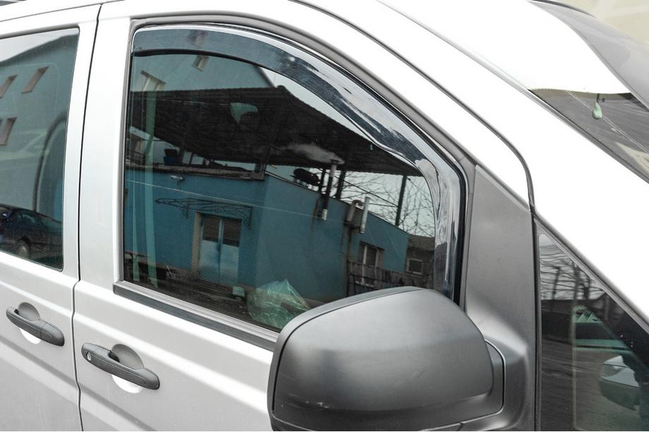 Mercedes Vito W639 2004-2014 Wkładane owiewki szyb Niken Luxury (2 szt.) Image