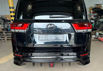 Toyota Land Cruiser 300 2021- Zestaw body kit WALD (do Prestige) zdjęcia 6