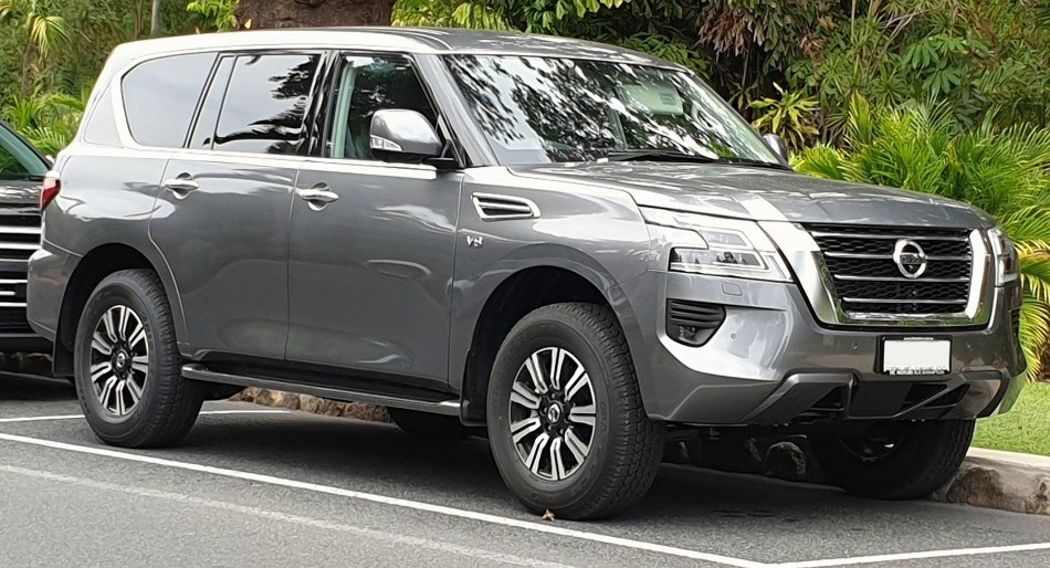 Nissan Patrol Y62: recenzja legendarnego SUV-a VI generacji