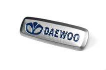 Daewoo Emblemat aluminiowy do dywaników (1 szt) zdjęcia 2