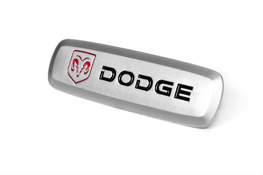 Dodge Emblemat aluminiowy do dywaników (1 szt) Image