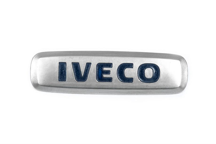 Iveco Emblemat aluminiowy do dywaników (1 szt) Image
