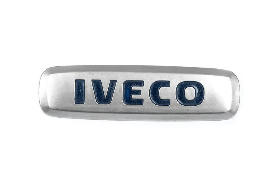 Iveco Emblemat aluminiowy do dywaników (1 szt) Image