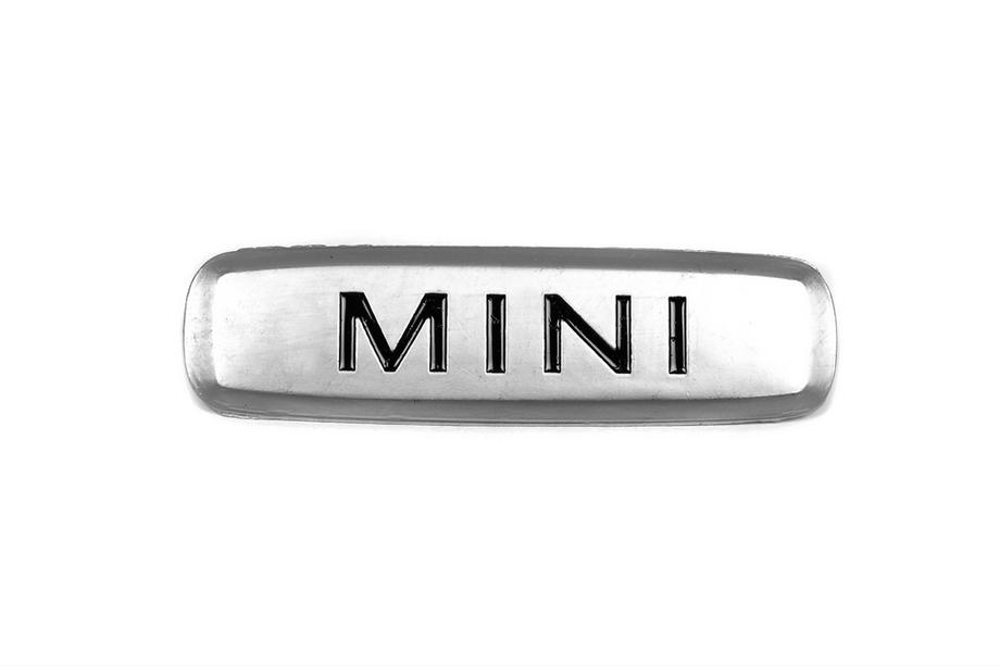 Mini Emblemat aluminiowy do dywaników (1 szt) Image