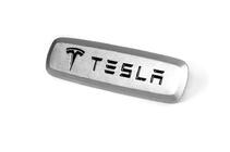 Tesla Emblemat aluminiowy do dywaników (1 szt) zdjęcia 2