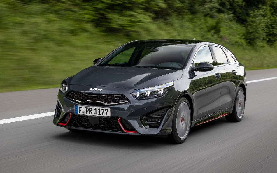 Recenzja zaktualizowanego „naładowanego” kombi KIA ProCeed GT