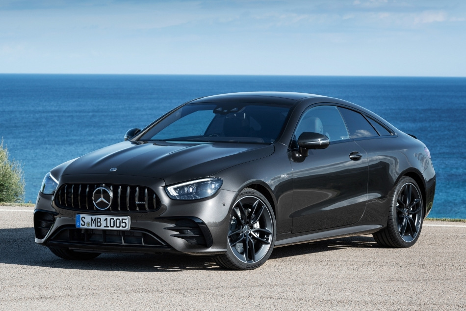 Mercedes-Benz Klasy E Coupe (C238): recenzja wysokiej klasy niemieckiego coupe