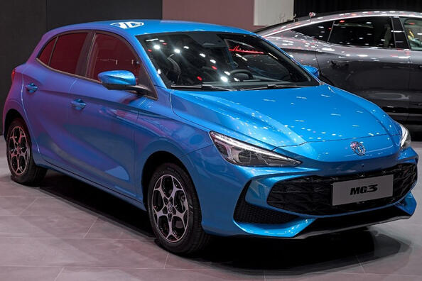 MG 3 2024: recenzja stylowego miejskiego hatchbacka