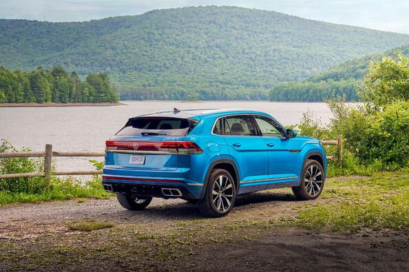 Volkswagen Atlas Cross Sport: unowocześniony design, nowy silnik i nacisk na technologię Zdjęcie 4