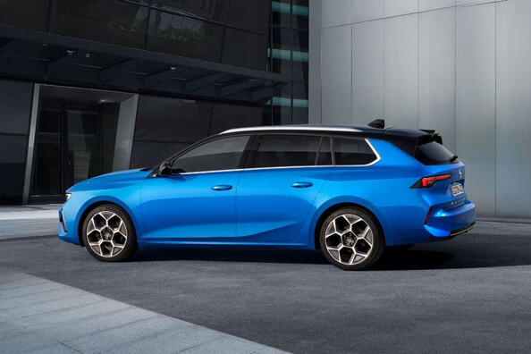 Opel Astra L Sports Tourer: recenzja kombi szóstej generacji Zdjęcie 3