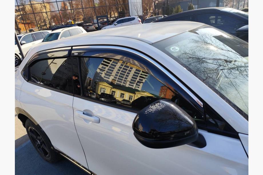 Honda eNS1 2022- Deflektory szyb z listwą chromowaną (4 szt, Niken) Zdjęcia 3
