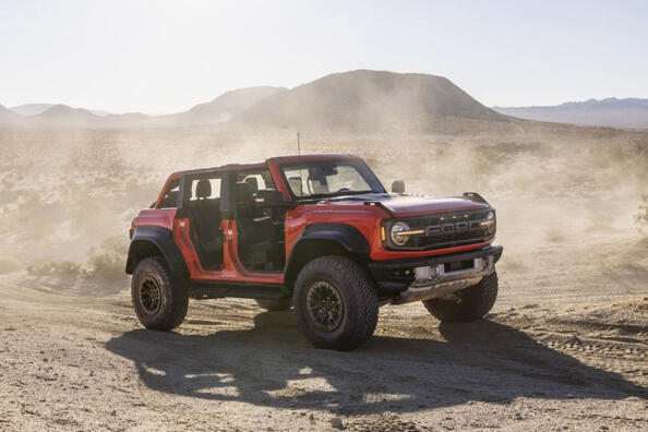 Recenzja Forda Bronco Raptor: Król off-roadu
