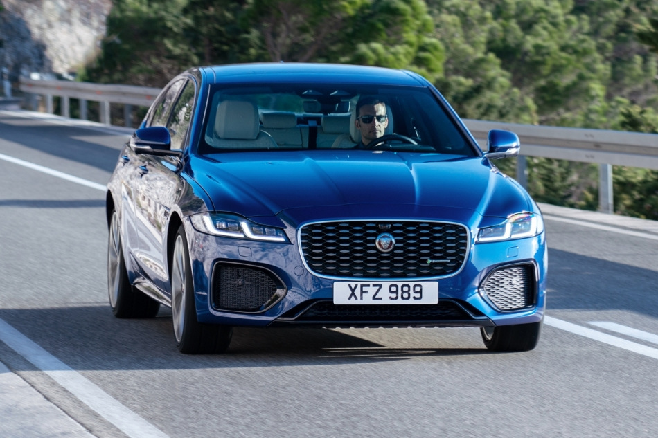 Limuzyna premium Jaguar XF: luksus tkwi w szczegółach