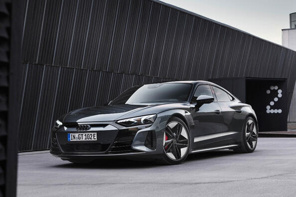 Audi RS e-tron GT: elektryczny potwór z wybuchowym przyspieszeniem
