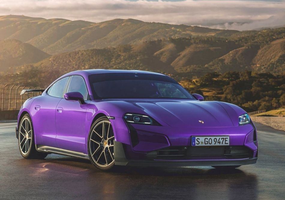 Zaktualizowane Porsche Taycan 2024: szybki, daleki zasięg i jeszcze bardziej wyrafinowany