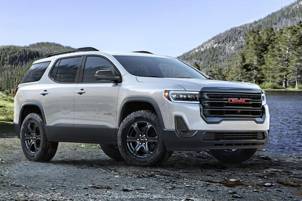 Przegląd crossovera generacji GMC Acadia II