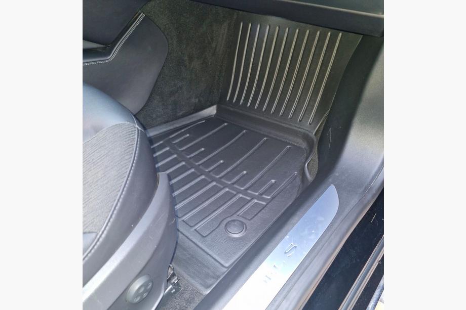 Tesla Model S 2012– Dywaniki gumowe Stingray 3D (2012-2021) Image
