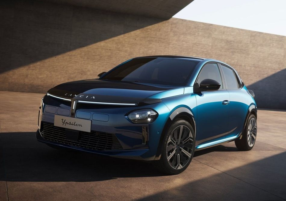 Recenzja Lancii Ypsilon Elettrica 2024: elektryczny szyk dla miasta