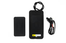 Toyota Land Cruiser 200 2007-2021 Zestaw Ladowania Bezprzewodowego do Telefonu (2007-2015) zdjęcia 4